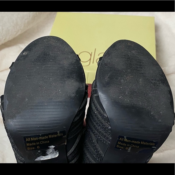 Glaze “Charlie” black bootie heels - Picture 6 of 6